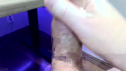 mellomike online show from January 8, 9:23 pm