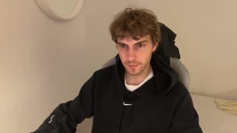 Melodicass online show from February 10, 2:25 am