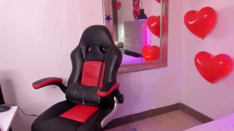 melody online show from February 19, 11:59 pm