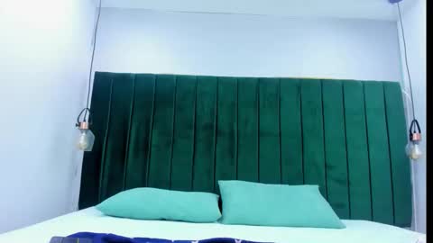 melody_kener online show from March 7, 3:28 am