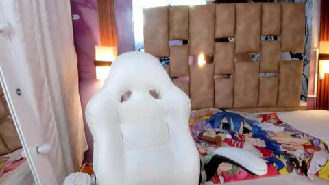 melody_lollii online show from December 13, 7:53 pm