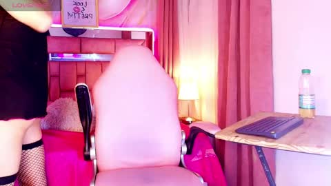 melody_trixie online show from June 9, 10:15 am