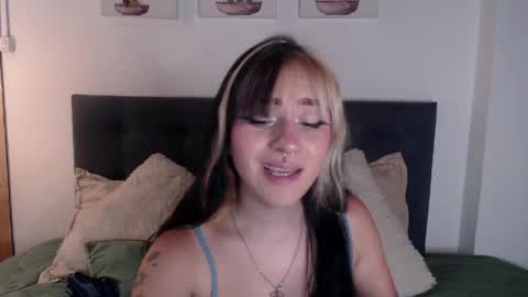 MELODY  online show from April 25, 8:06 pm