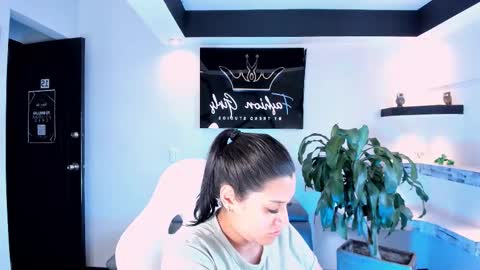 melodysnow online show from November 17, 8:55 pm