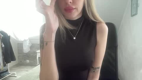 Melodie Sweet online show from January 11, 11:16 am