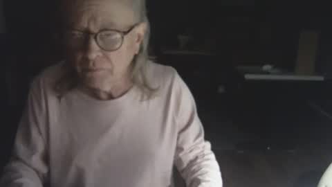 I am usually high and horny...lol online show from January 2, 4:52 am