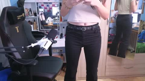 Megumi  Aina online show from January 9, 4:49 pm