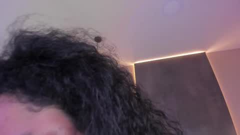  Memphis Williams  online show from November 14, 3:31 am