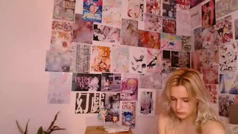 Snapshot of meowthlilu chatting on February 25, 9:53 am Lilu online show from February 25, 9:53 am