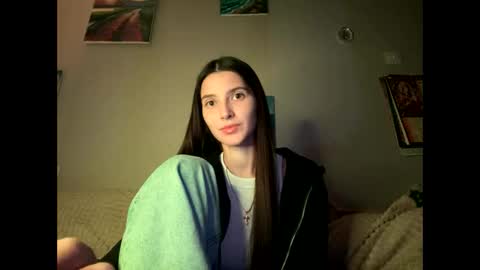 LEVA online show from March 25, 7:31 pm