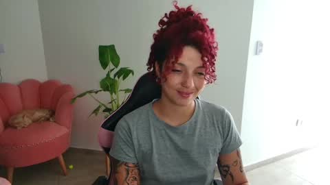 Miss Freckles online show from April 5, 1:30 pm