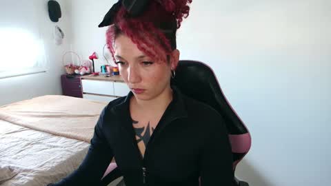 Miss Freckles online show from April 28, 3:27 pm