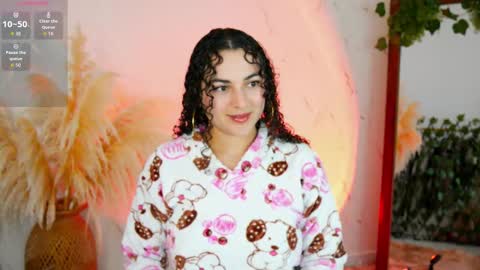 Merida Bell online show from November 15, 11:50 pm