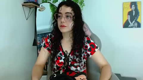 Snapshot of merliah_xd chatting on October 4, 2:15 pm Liah online show from October 4, 2:15 pm