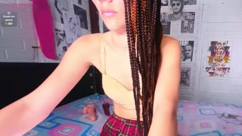 Snapshot of merlinabad chatting on February 6, 9:49 pm AURORA online show from February 6, 9:49 pm