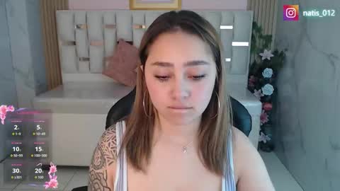 Snapshot of merloth_sub chatting on September 16, 3:41 am Merloth online show from September 16, 3:41 am