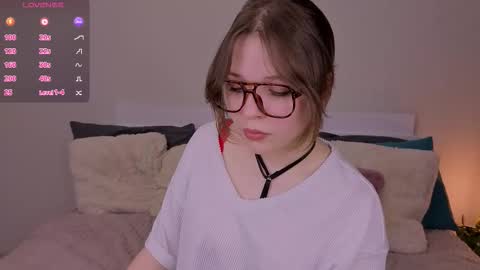 Marie online show from February 4, 3:32 am