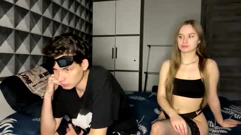 Johnny and Hailey online show from October 26, 6:07 pm