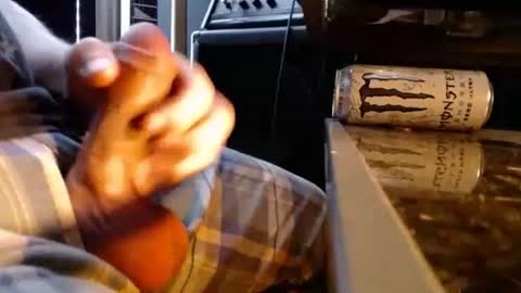 messycumshooter8iinch online show from April 19, 8:00 pm