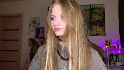 Eva online show from April 7, 6:21 pm
