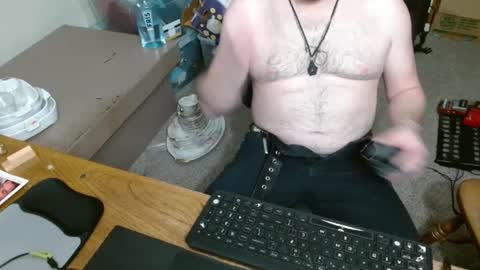 metalsharkk online show from January 28, 8:26 pm