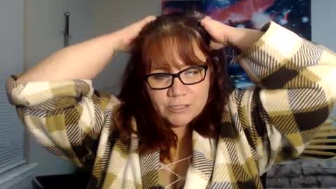 Mommy Jaxx online show from December 4, 12:35 am