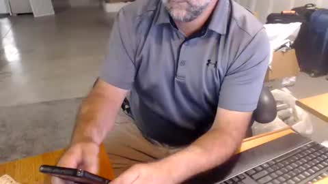 metoo45131983 online show from July 10, 11:31 pm