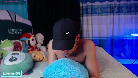 Jhon online show from April 2, 1:35 am