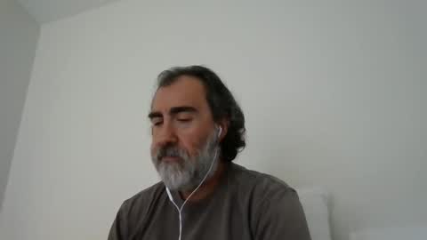 DaddyBear4U online show from May 6, 10:49 pm