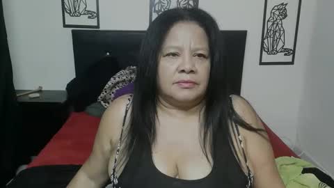 mhia1972 online show from December 2, 10:41 pm