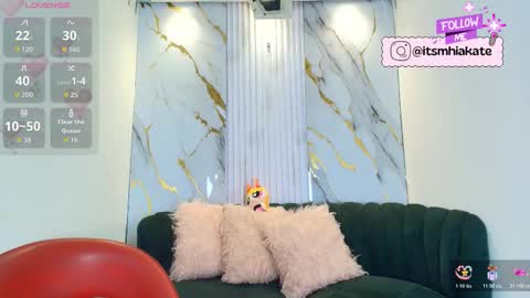 Mhia Kate online show from February 3, 12:09 pm