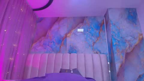 Emi online show from February 18, 7:35 pm