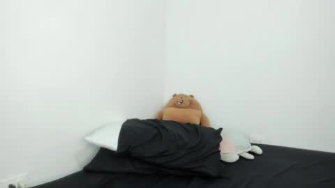 Mia  rooms online show from July 17, 7:38 pm