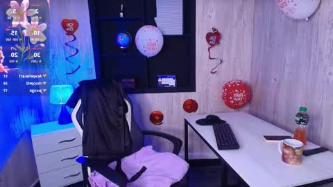mia_esposito2 online show from September 17, 3:21 am