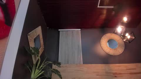 Val  online show from December 3, 11:55 am