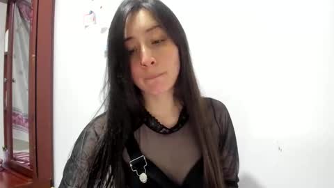 mia kaneee online show from February 11, 5:16 am