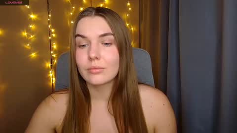 mia_lemm online show from October 10, 7:08 pm