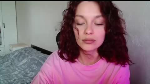 mia_luiza online show from June 16, 9:24 am