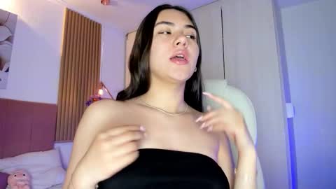 Mia Nevaeh - follow me online show from March 21, 6:12 pm