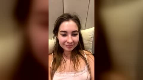 Mia shy online show from July 7, 9:13 am