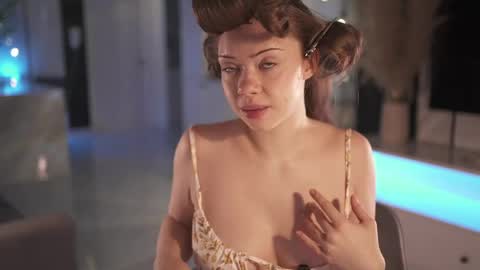 VixenMia online show from April 14, 3:54 am