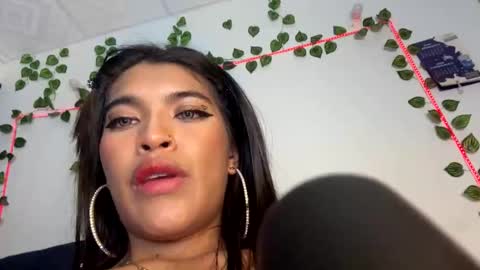 miaandluciferxxx online show from January 28, 3:15 am