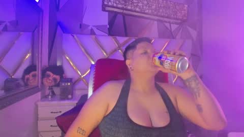   online show from February 22, 9:26 pm