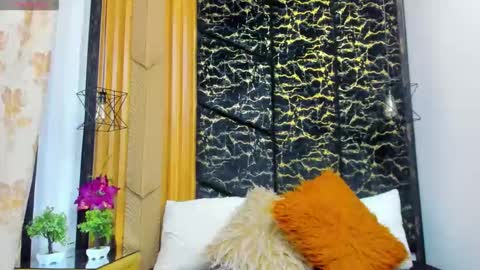 MiaCours online show from April 19, 2:07 pm