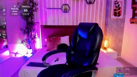 Mia Connor online show from November 1, 7:46 pm