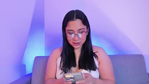 miah new independent model acount online show from November 29, 1:57 am