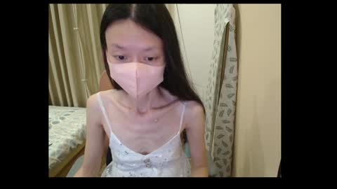 miahchan68 online show from May 26, 3:51 pm
