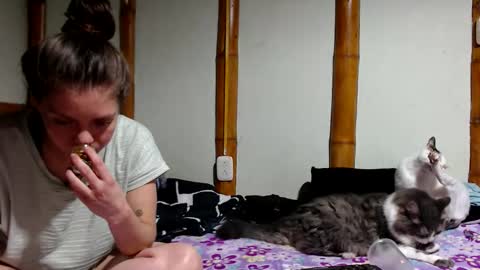 Mia  Sam online show from March 3, 7:26 am