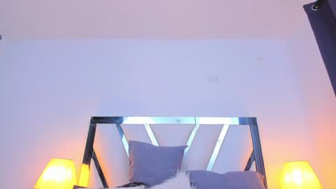 Mia Jhonson online show from December 5, 8:05 am