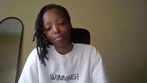 Muffin online show from April 2, 10:33 am